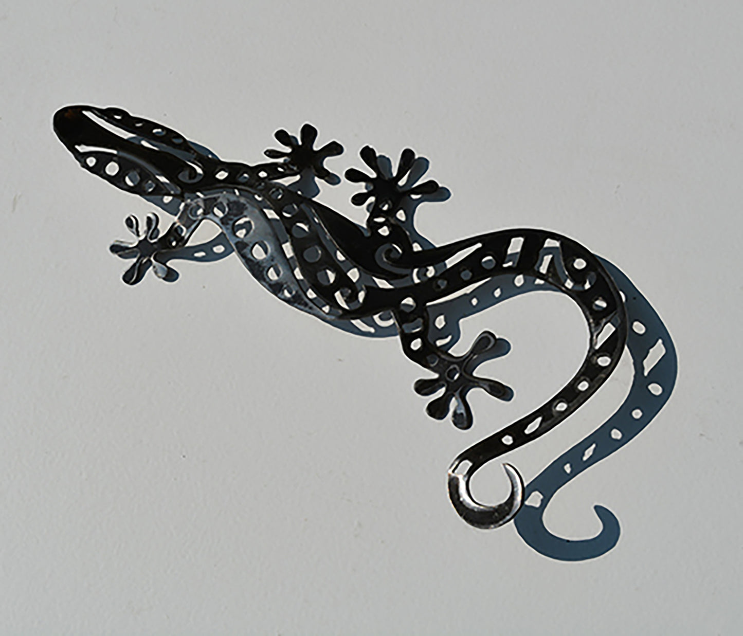 Lizard — garden or wall art
